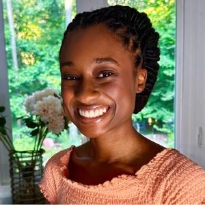 Meet your Posher, Naomi